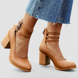 カシルダ - アンクルストラップと厚底のシンプルサンダル